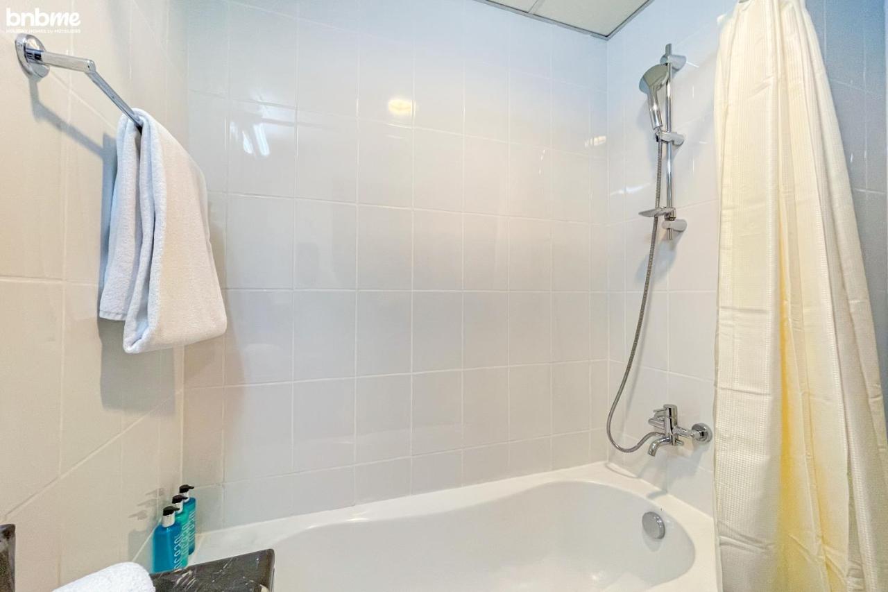 Bnbmehomes - Spacious Studio In Downtown Near Burj Khalifa - 1703 Dubai Exteriör bild